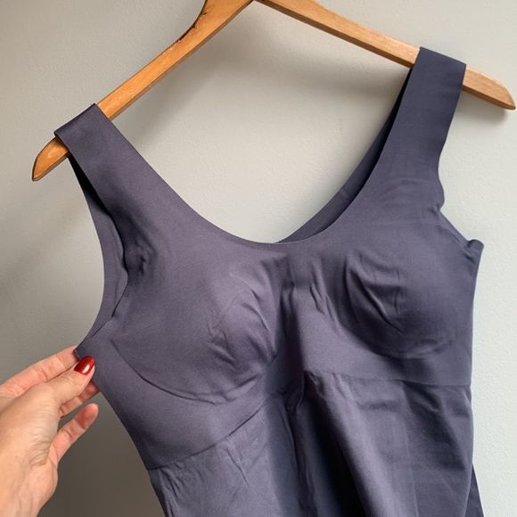 knix LuxeLift Tank Top Built-in Bra Grey SzL - Picture 3 of 7